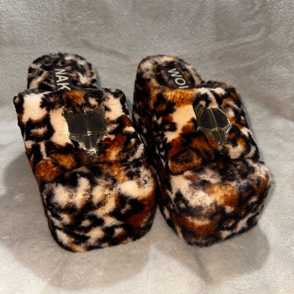 Fuzzy Leopard Print Platform Sandal - Brown Black Cream - Picture 6 of 6